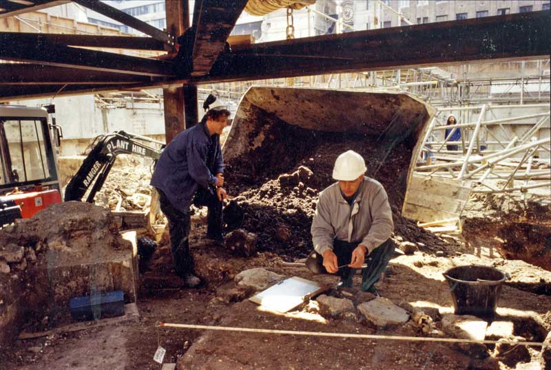 KWS94 skip